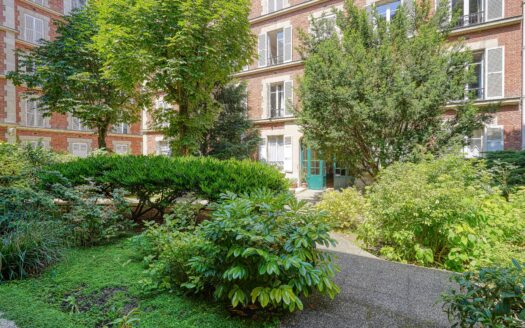 Vente appartement 3 pièces 78 m² – Paris (75007)