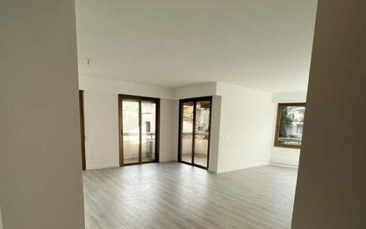 Vente appartement 3 pièces 83 m² Antibes