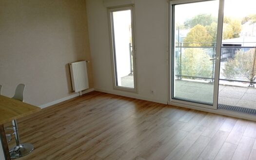 APPARTEMENT T3 61 m2