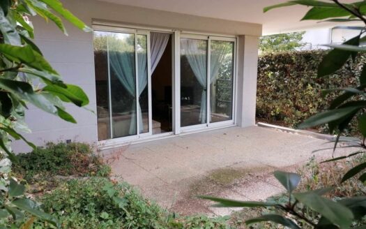 A SAISIR-Appartement F2 Orléans avec terrasse -jardin