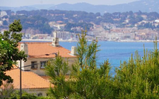 Vente appartement 2 pièces 28 m² Six-Fours-Les-Plages (83140)