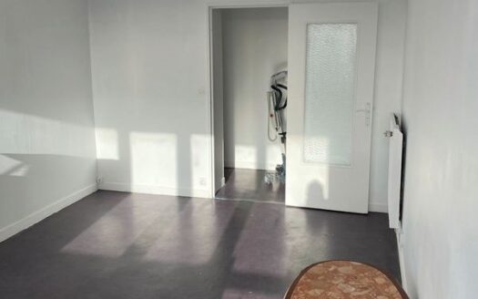 APPARTEMENT DE TYPE F3 70M2.A caucriauville