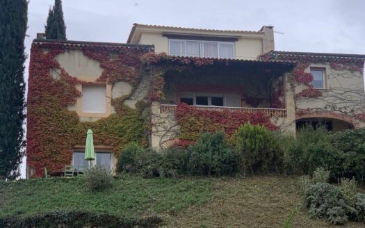 Vente maison 362 m² Mirabel-Aux-Baronnies (26110)