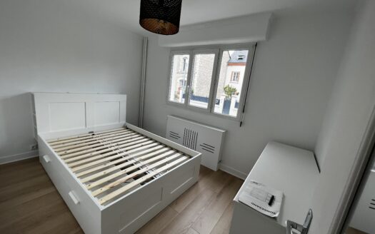 A vendre appartement F2 47,88m2 rénové & meublé