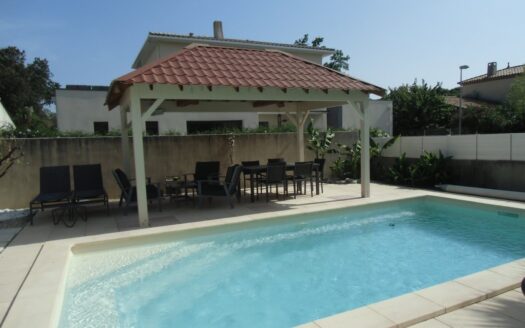 Villa T5 140 m² sur terrain de 500 m²