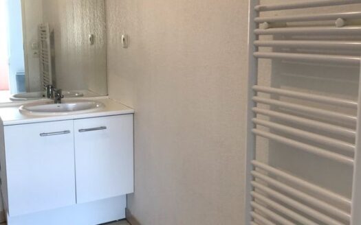 Vente appartement 2 pièces à LUYNES