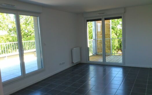 IDEAL COUPLE OU INVESTISSEUR APT T3 BBC de 86,65 m2