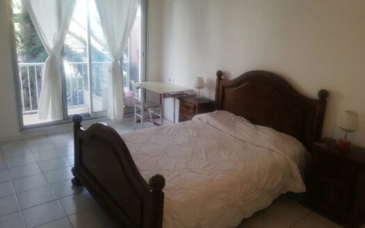 Appartement F5 centre 84m2