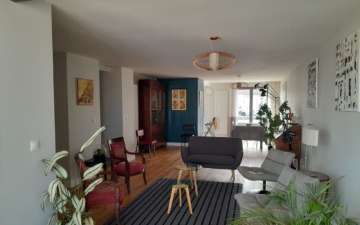 Appartement 107 m² au centre de Bordeaux