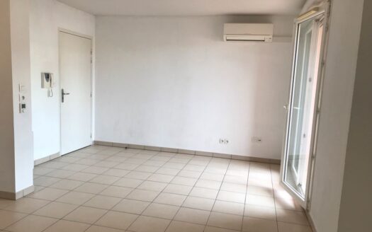 Vente appartement 2 pièces à LUYNES