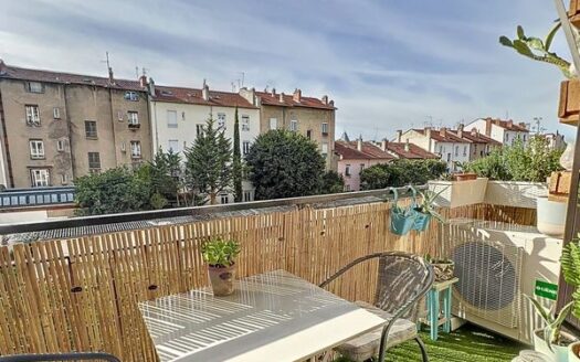 Appartement T4 – 74m² – au calme – Villeurbanne Grandclément