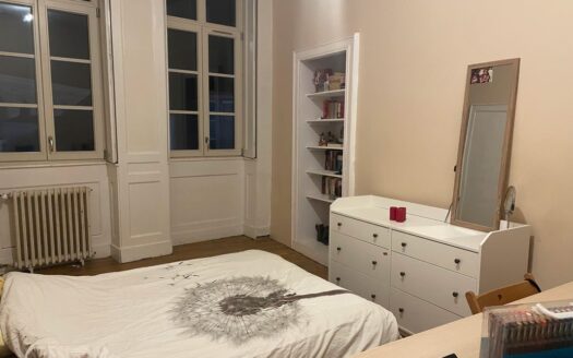 Appartement 7 pièces 154 m2