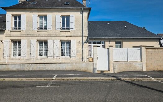 Maison 5 pièces de 150 m2