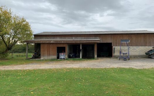 Propriété 15 Hectares à 20 min de BORDEAUX