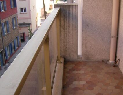 2 pièces * 1 chambre * balcon * 42m² * Etage 3/5