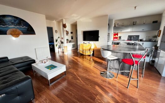 IDEAL FAMILLE – Appartement 4 pièces – Bien rare