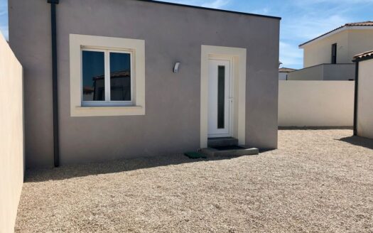 Villa de type T4 de 110m² + T2 meublé de 45m² tout en plein-pied