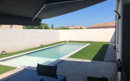 Villa de type T4 de 110m² + T2 meublé de 45m² tout en plein-pied