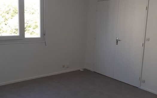 Appartement F1 Bis