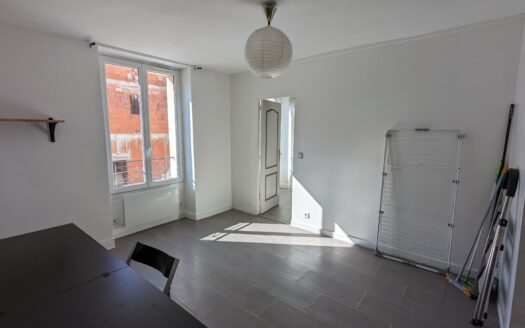 Appartement, 39m² rénové et équipé proche bois de Vincennes