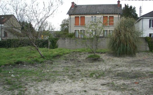 Terrain constructible Vierzon village