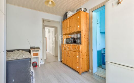 2/3 pièces de 42m2 à 320000 euros