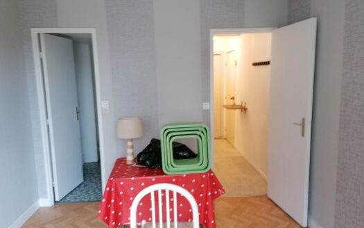 Studio 19m2 Reims 13 bld Saint Marceaux Reims