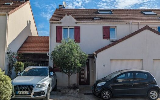 Vente maison 106 m² Savigny-Sur-Orge (91600) 348.000