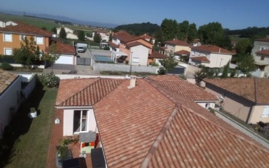 Maison Familiale Moderne à Toussieu