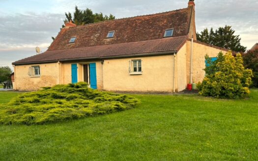 Très belle ferme 10 pièces 200m2 plus 3hectares