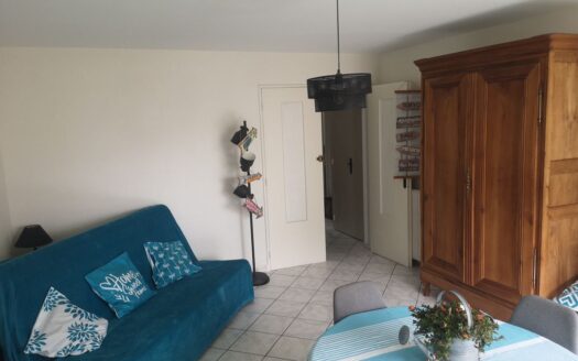 Appartement T3 de 68 m² avec balcon, idéalement situé à Nantes Sud