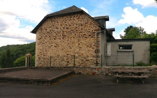 Maison de Bourg à Bar, à 13 km de Tulle