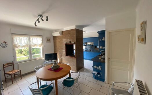 Maison à vendre à Ferrals les corbières avec garage et jardin