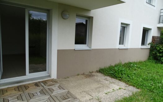 Appartement T2 bis avec jardin, proche du centre.