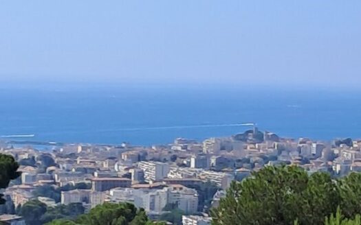 Magnifique appartement vue mer panoramique Le Cannet