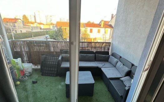 Appartement 3 pièces avec balcon