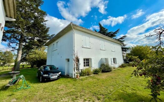 Grande maison au calme