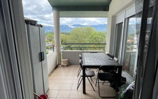 Vends appartement T4 sur Saint-Julien-En-Genevois