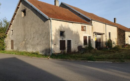 Ancienne ferme en pierres naturelles