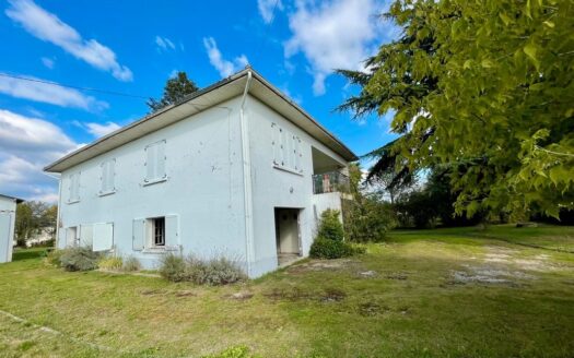 Grande maison au calme