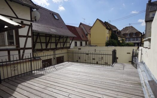 Appartement Maison Duplex Barr Centre avec grande terrasse