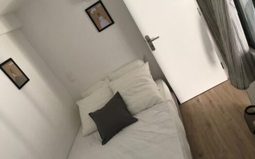 Particulier vend Charmant T1 DUPLEX meublé de 35 m².