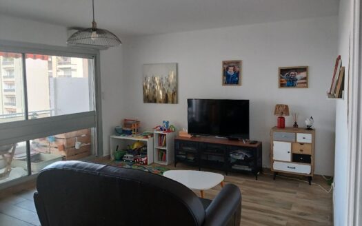 Bel appartement t4 quartier St tronc