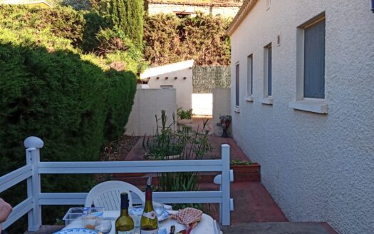 Villa dans le Minervois limite Corbières