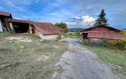 Corps de ferme – 400m2 / Parcelle 1 ha