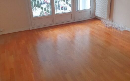 1/3  Appartement T4 75,59m2 La Chapelle st Mesmin