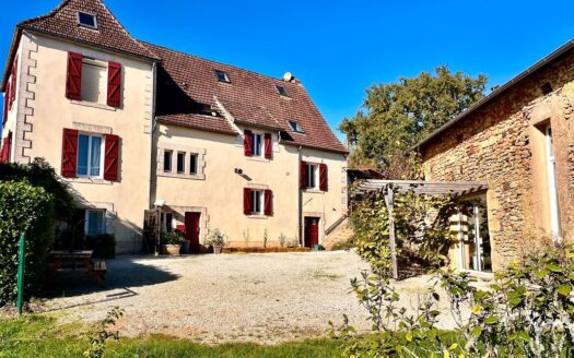 Maisons d’hôtes et maison d’habitation