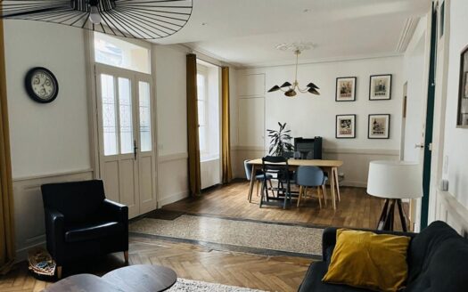 Maison 7 pièces 150 m²