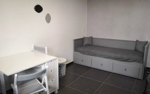 Studio centre ville Ballancourt